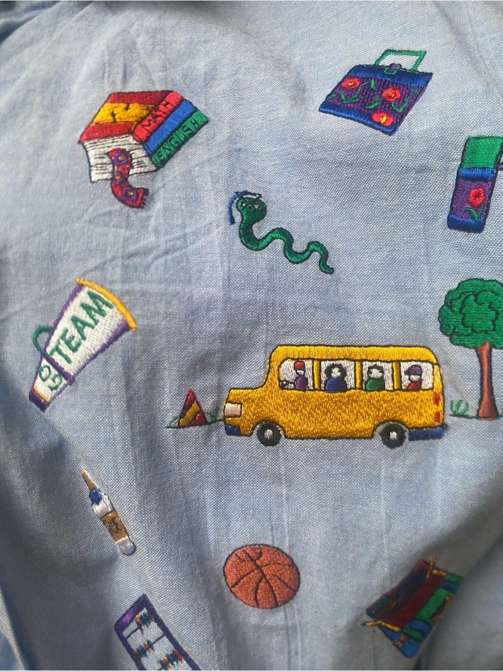 Vintage 90s Casey Coleman School life Embroidered Chambray Shirt - Picture 3 of 3